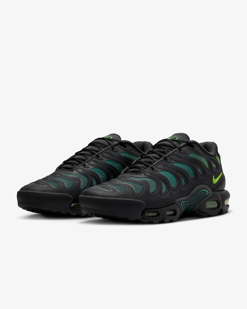 Air Max Plus Drift "Black Green Strike"