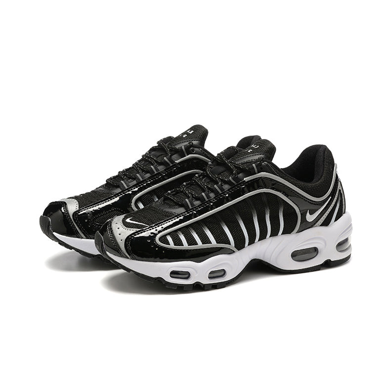 Air Max Tailwind IV “White Black”