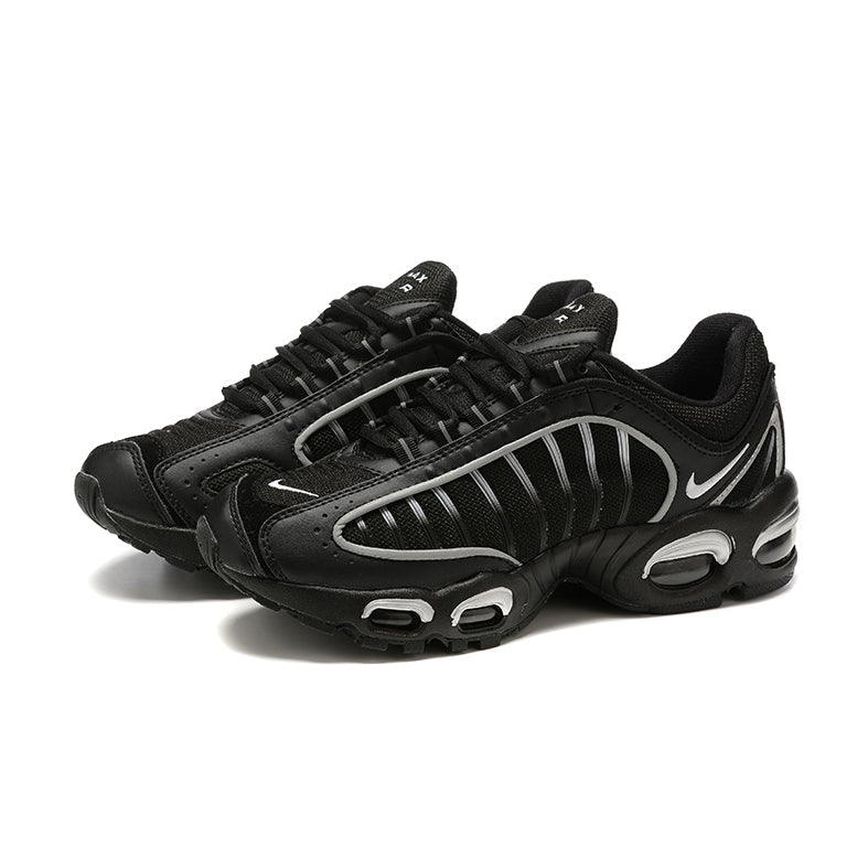 Air Max Tailwind IV “Metallic Silver”