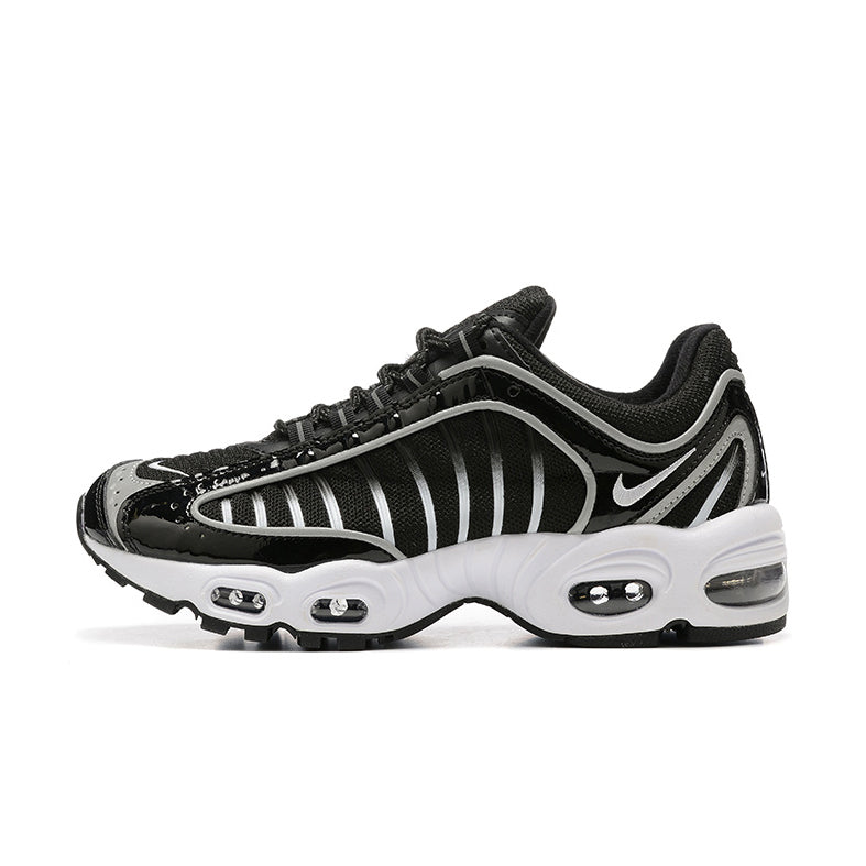 Air Max Tailwind IV “White Black”