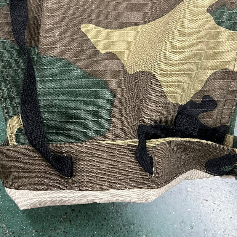 Calça Corteiz Cargo Camuflada