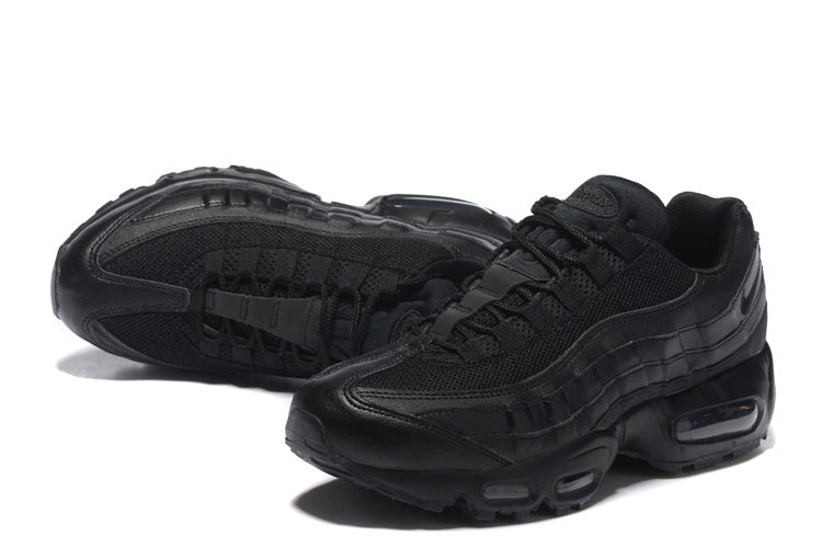 Air Max 95 "Triple Black"