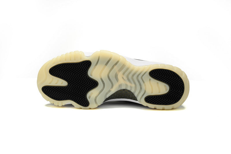 Air Jordan 11 "DMP"