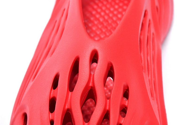 Yeezy Foam Runner Vermilion