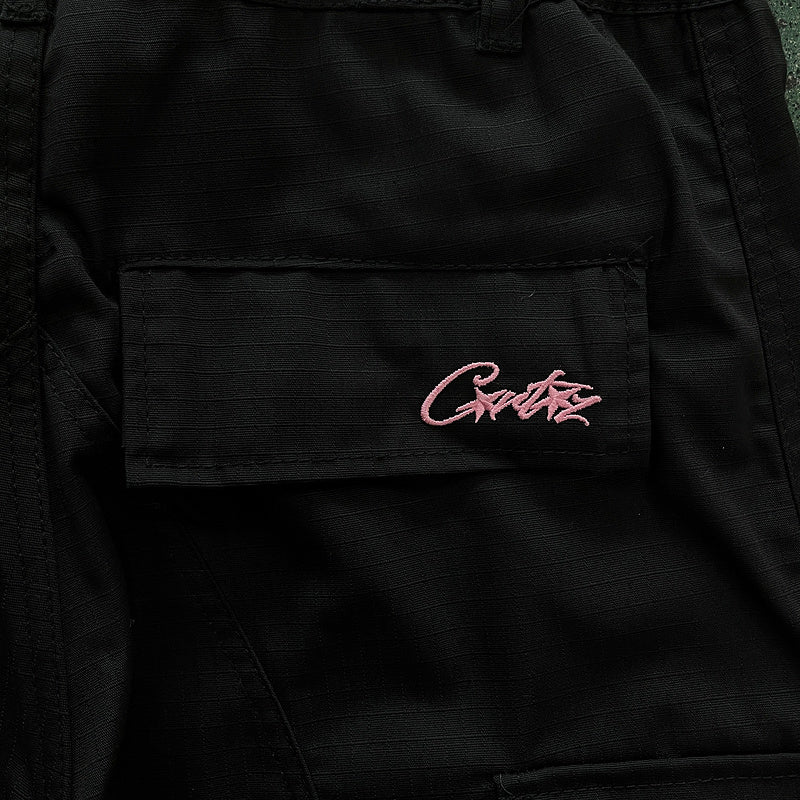 Calça Corteiz Cargo Preto com Rosa