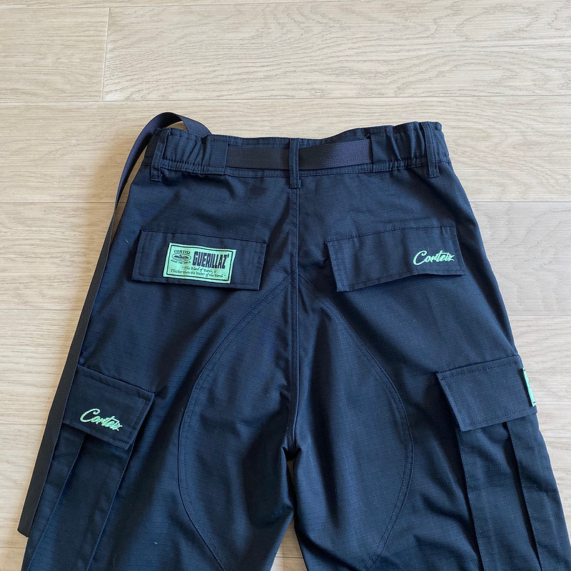 Calça Corteiz Cargo Preto com Verde