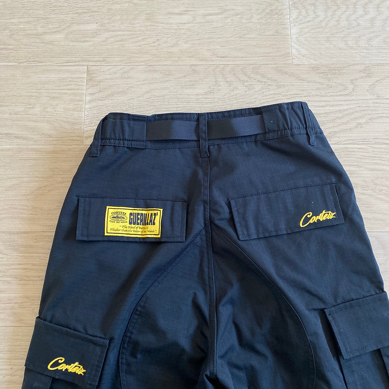 Calça Corteiz Cargo Preto com Amarelo