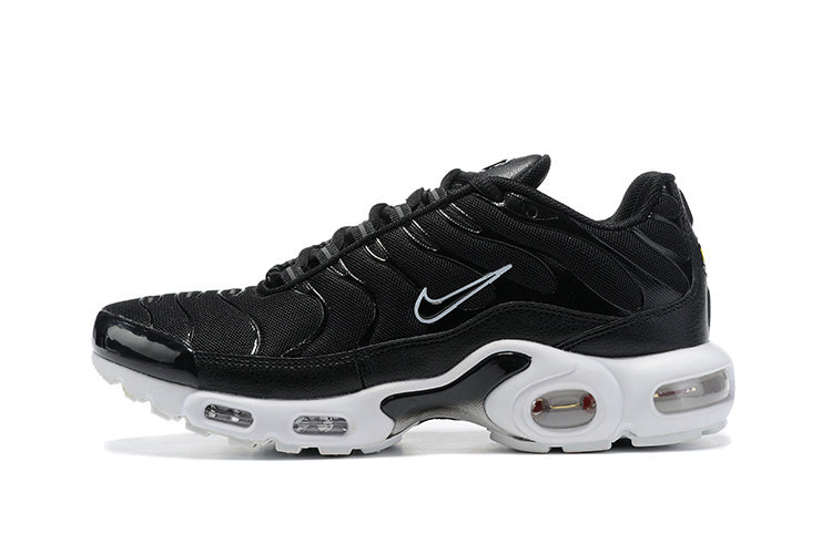 Air Max Plus TN1 "Black e White"