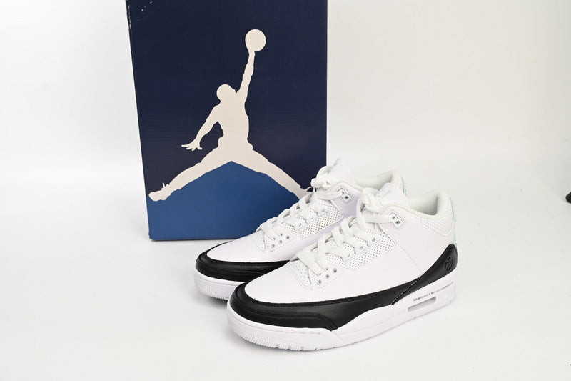 Air Jordan 3 "Fragment"