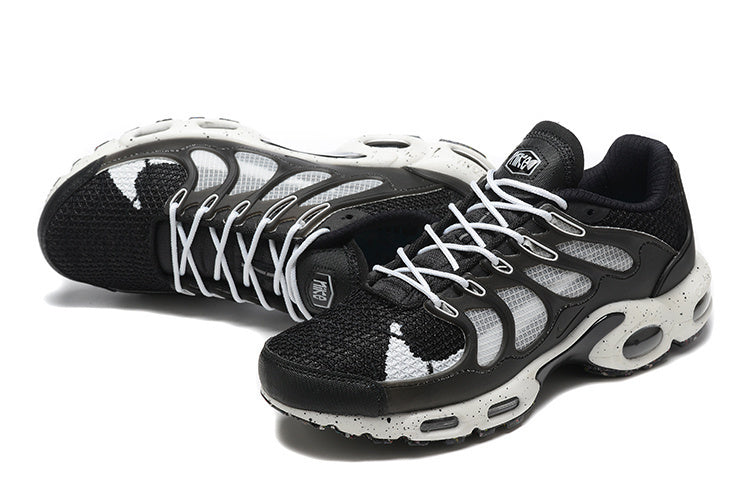 Air Max Terrascape "Black And White"