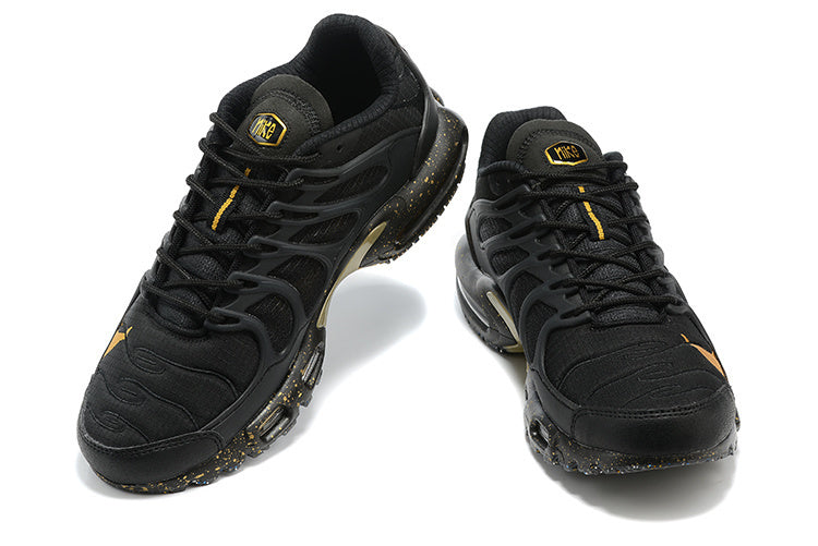 Air Max Terrascape "Black And Gold"