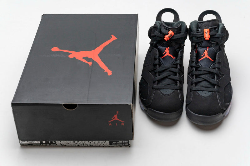 Air Jordan 6 "Black Infrared"