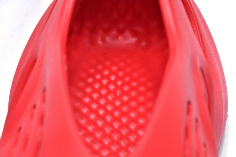 Yeezy Foam Runner Vermilion