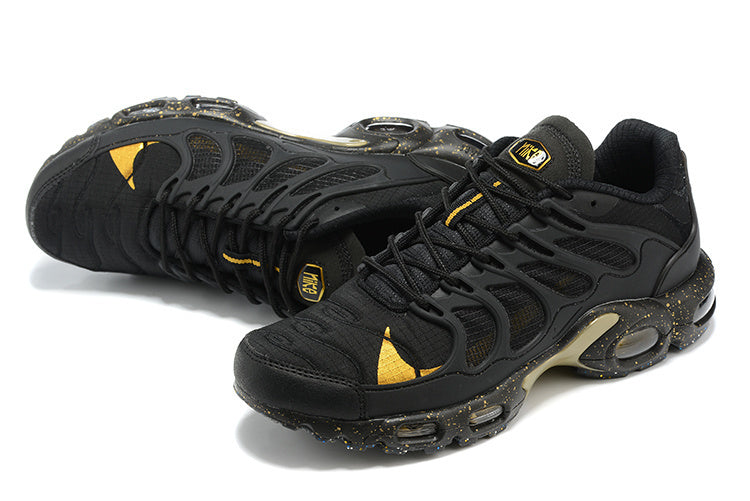 Air Max Terrascape "Black And Gold"