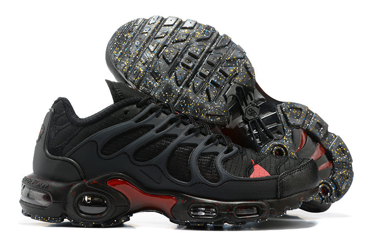 Air Max Terrascape "Black And Red"