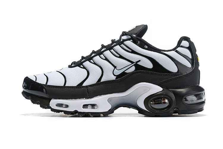 Air Max Plus TN1 "Oreo"