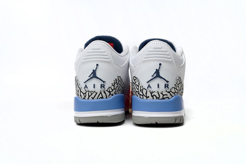 Air Jordan 3 "UNC"