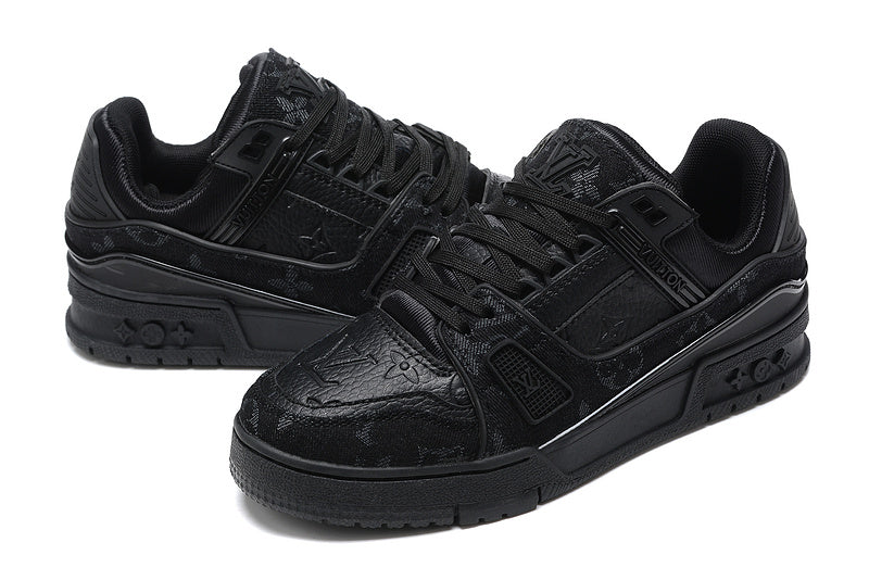 Louis Vuitton Trainer Triple Black