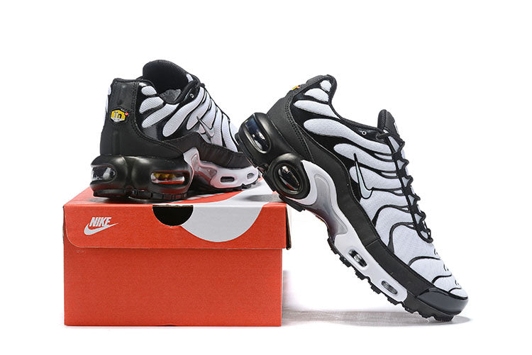 Air Max Plus TN1 "Oreo"