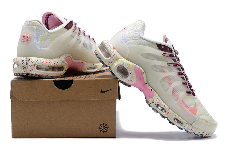 Air Max Terrascape "White And Pink"