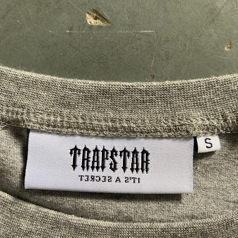 Conjunto Trapstar Verão Cinza Preto Branco com Degrade Azul