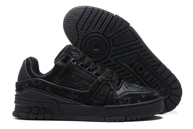 Louis Vuitton Trainer Triple Black