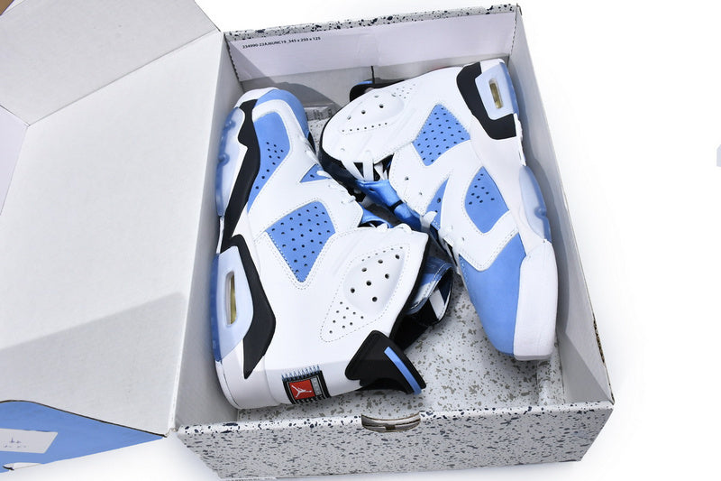 Air Jordan 6 "UNC"