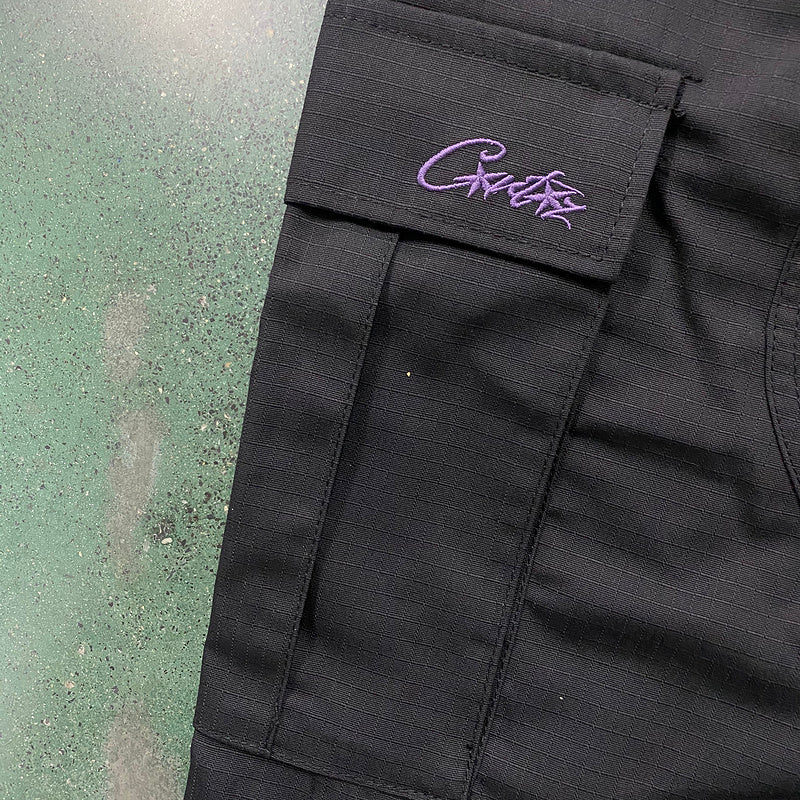 Calça Corteiz Cargo Preto com Roxo