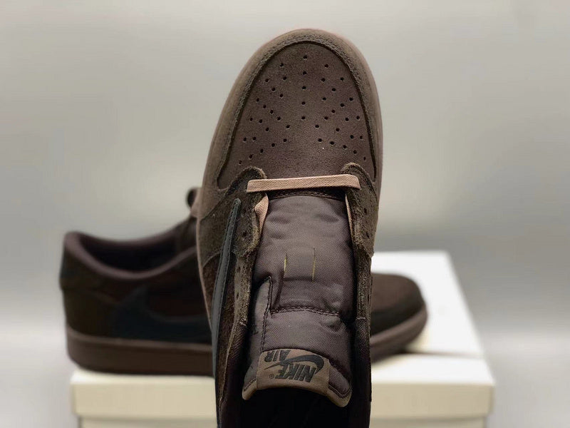 Travis Scott x Air Jordan 1 Low "Velvet Brown"