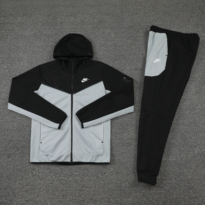 Conjunto Nike Tech Fleece "Preto e Cinza"