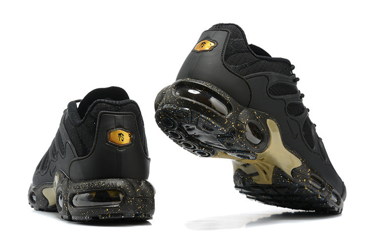 Air Max Terrascape "Black And Gold"